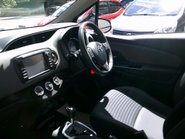 Toyota Yaris VVT-I ICON TECH ONLY 16,000 MILES FROM NEW 15