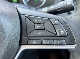 Nissan LEAF Leaf N-Connecta Electric 110Kw 39kWh (AUTOMATIC) 5dr 70
