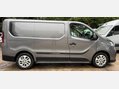 Renault Trafic 1.6 dCi ENERGY 27 Sport Nav Panel Van 5dr Diesel Manual SWB Standard Roof E 8