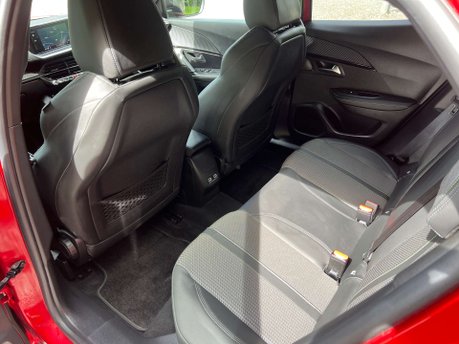 Peugeot 2008 1.2 2008 GT PureTech S/S Auto 5dr 42