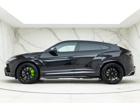 Lamborghini Urus 2