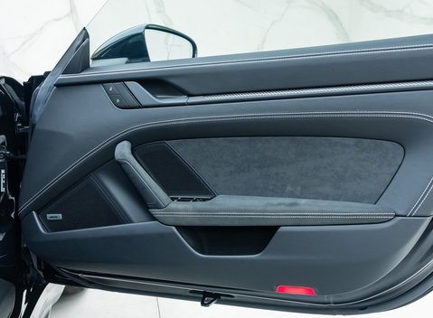 Porsche 911 GT3 (992) 25