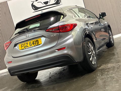 Infiniti Q30 1.5d SE Euro 6 (s/s) 5dr 26