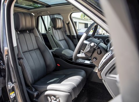Land Rover Range Rover 4.4 SDV8 Autobiography 12