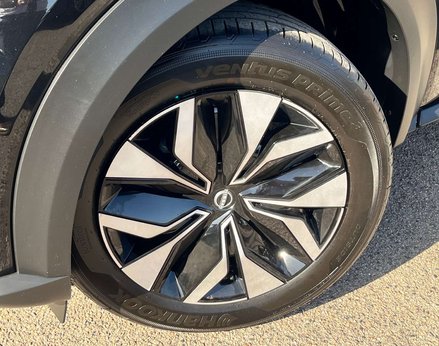 Nissan Juke 1.0 Juke Acenta Premium DiG-T 5dr 3