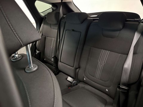 Hyundai TUCSON 1.6 Tucson Premium TGDi HEV Auto 5dr 35