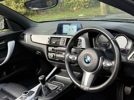 BMW 2 Series 220D M SPORT 4