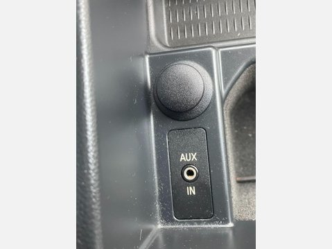 BMW 3 Series 2.0 318d SE Euro 5 4dr 35