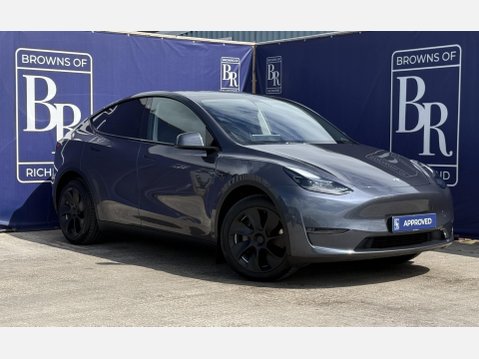 Tesla Model Y (Dual Motor) Long Range SUV 5dr Electric Auto 4WDE (384 bhp) 1