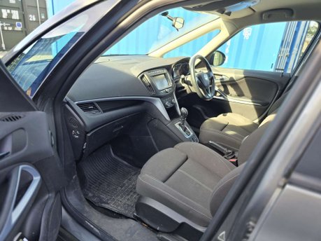 Vauxhall Zafira 1.4i Turbo SRi MPV 5dr Petrol Auto Euro 6 (140 ps) 13