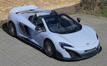 McLaren 675 LT Spider 29
