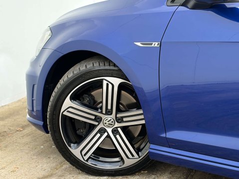 Volkswagen Golf 2.0 Golf R DSG 4WD 5dr 62