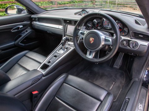 Porsche 911 CARRERA 4S PDK 20
