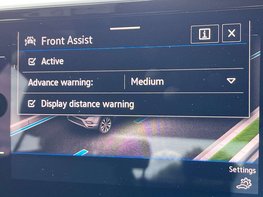 Volkswagen T-Roc 1.5 T-Roc R-Line TSI Semi-Auto 5dr 34