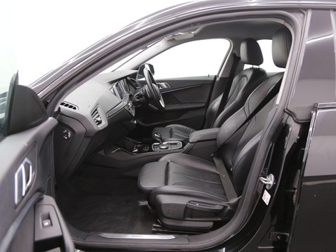 BMW 2 Series 2.0 220d Sport Auto Euro 6 (s/s) 4dr 21