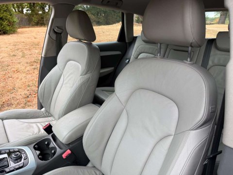 Audi Q5 3.2 v6 Petrol Auto (ulez) 10