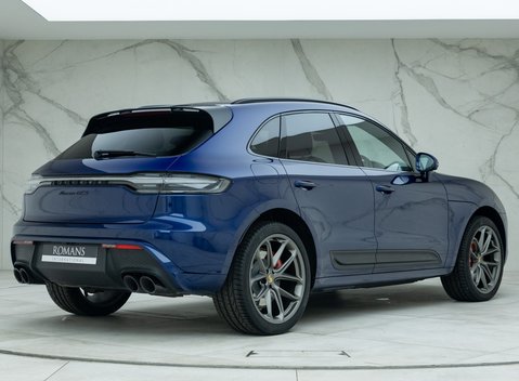 Porsche Macan GTS 22