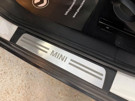 Mini Countryman 1.6 One Euro 5 (s/s) 5dr 31