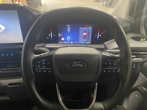 Ford Transit Custom 320 LIMITED L1H1 P/V 14