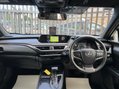 Lexus Ux 250H 29