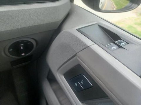 Volkswagen Crafter CR35 TDI L H/R P/V STARTLINE 9