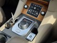 Land Rover Discovery 3.0 SD V6 HSE SUV 5dr Diesel Auto 4WD Euro 5 (s/s) (255 bhp) 31