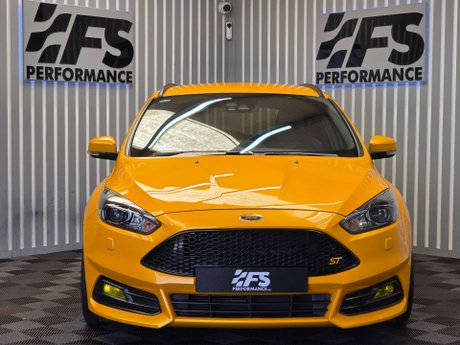 Ford Focus 2.0T EcoBoost ST-3 Estate 5dr Petrol Manual Euro 6 (s/s) (250 ps) 28