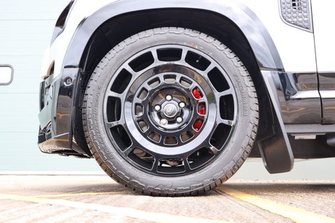 Land Rover Defender 110 D250 HARD TOP  EXPLORE EDITION styled by Seeker with rear seats  13