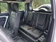 Land Rover Defender 2.0 SD4 SE Auto 4WD Euro 6 (s/s) 5dr 9