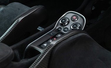 McLaren 600 LT 13
