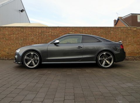 Audi RS5 5