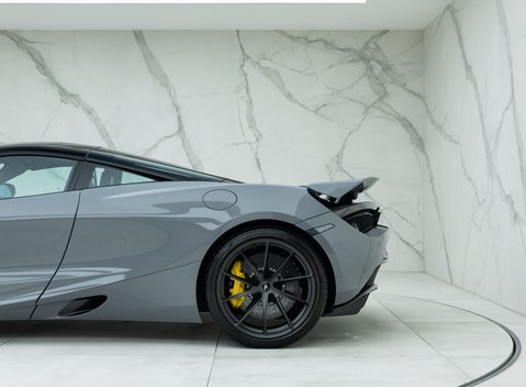 McLaren 720S Performance 46