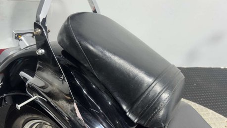 Suzuki Intruder 800 C800 VL 2007 20K NEW MOT SERVICED 800CC CRUISER BIKE A2 17