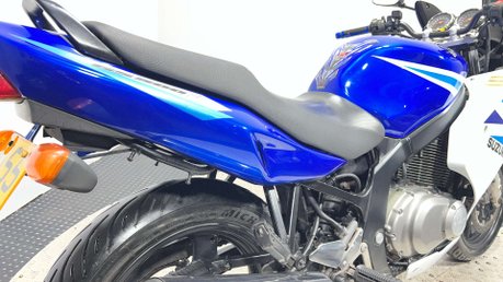 Suzuki GS500 F 2006 16K NEW MOT SERVICED WARRANTY CLASSIC 500CC COMMUTER BIKE 4