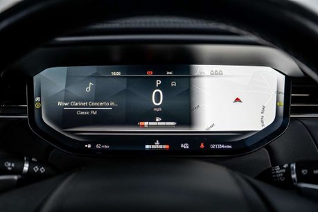 Land Rover Range Rover Sport 3.0 P400 MHEV Dynamic SE SUV 5dr Petrol Auto 4WD Euro 6 32