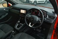 Renault Clio ICONIC TCE 4