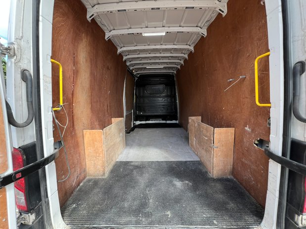 Volkswagen Crafter LWB L3H2 High Roof 35 Trendline 140 EURO 6 NO VAT 10
