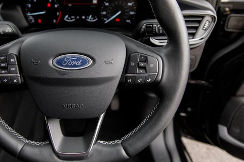 Ford Fiesta TITANIUM X 19