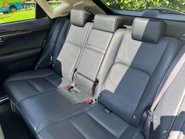 Lexus NX 2.5 NX 300h Takumi CVT 4WD 5dr 44