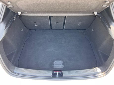 Mercedes-Benz A Class 1.3 A180 AMG Line (Premium 2) 7G-DCT Euro 6 (s/s) 5dr 44