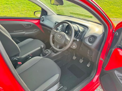 Toyota Aygo VVT-I X 14