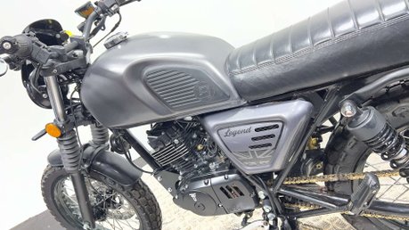 Bluroc Motorcycles Bluroc 2025 4K RETRO SCRAMBLER CLASSIC STYLE 125CC LEARNER 27