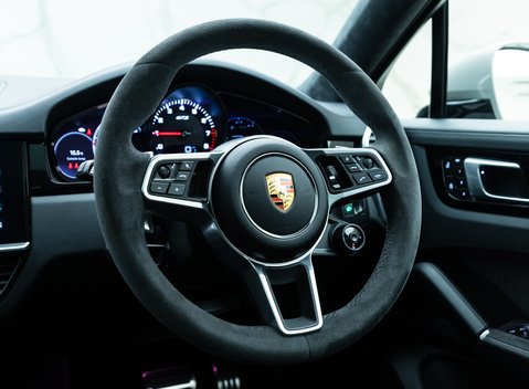 Porsche Cayenne GTS Coupe 17