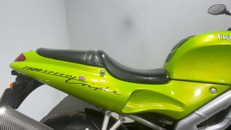 Triumph Speed Triple 855 1997 34K RUNNING PROJECT BIKE SPARES OR REPAIR NAKED BIKE 23