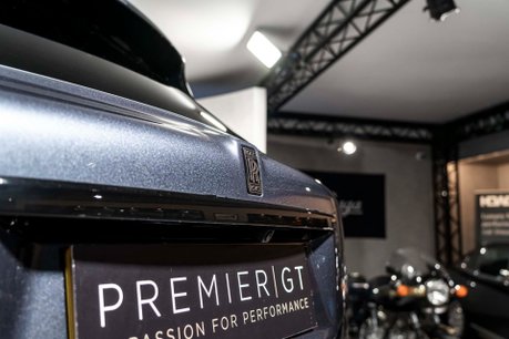 Rolls-Royce Cullinan V12. DYNAMIC PACKAGE. ACTIVE CRUISE. SHOOTING STAR HEADLINER. HUD 66