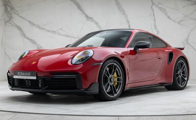 Porsche 911 Turbo S (992) Lightweight
