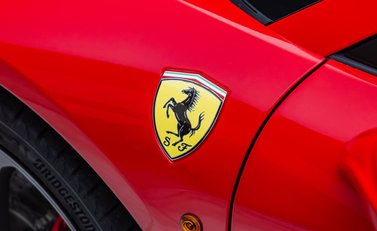 Ferrari 458 Spider 38