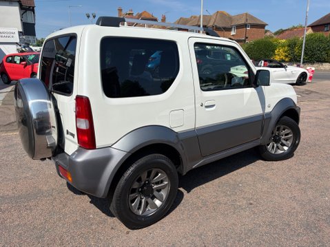 Suzuki Jimny 1.3 ADVENTURE 4X4 2