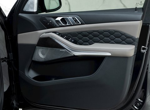 BMW X5 M Competition 21