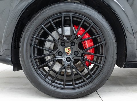 Porsche Cayenne GTS 25
